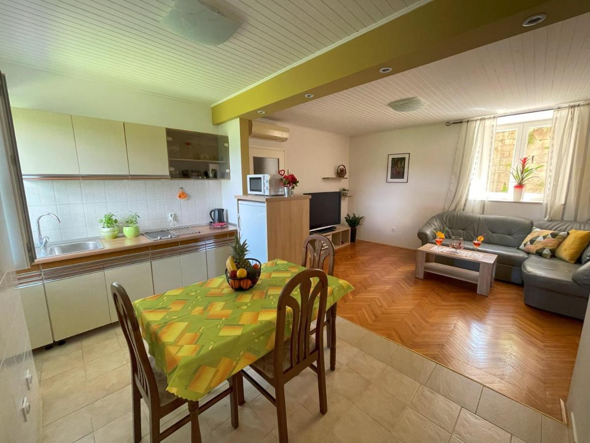 Apartment Kastel Pazin Luaran gambar